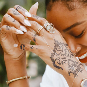 Henna Style Hand Pack | Semi-Permanent Tattoo